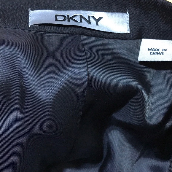 DKNY Black Wool Modern Fit Men’s 2 Button Blazer Sz 38 - Picture 4 of 6